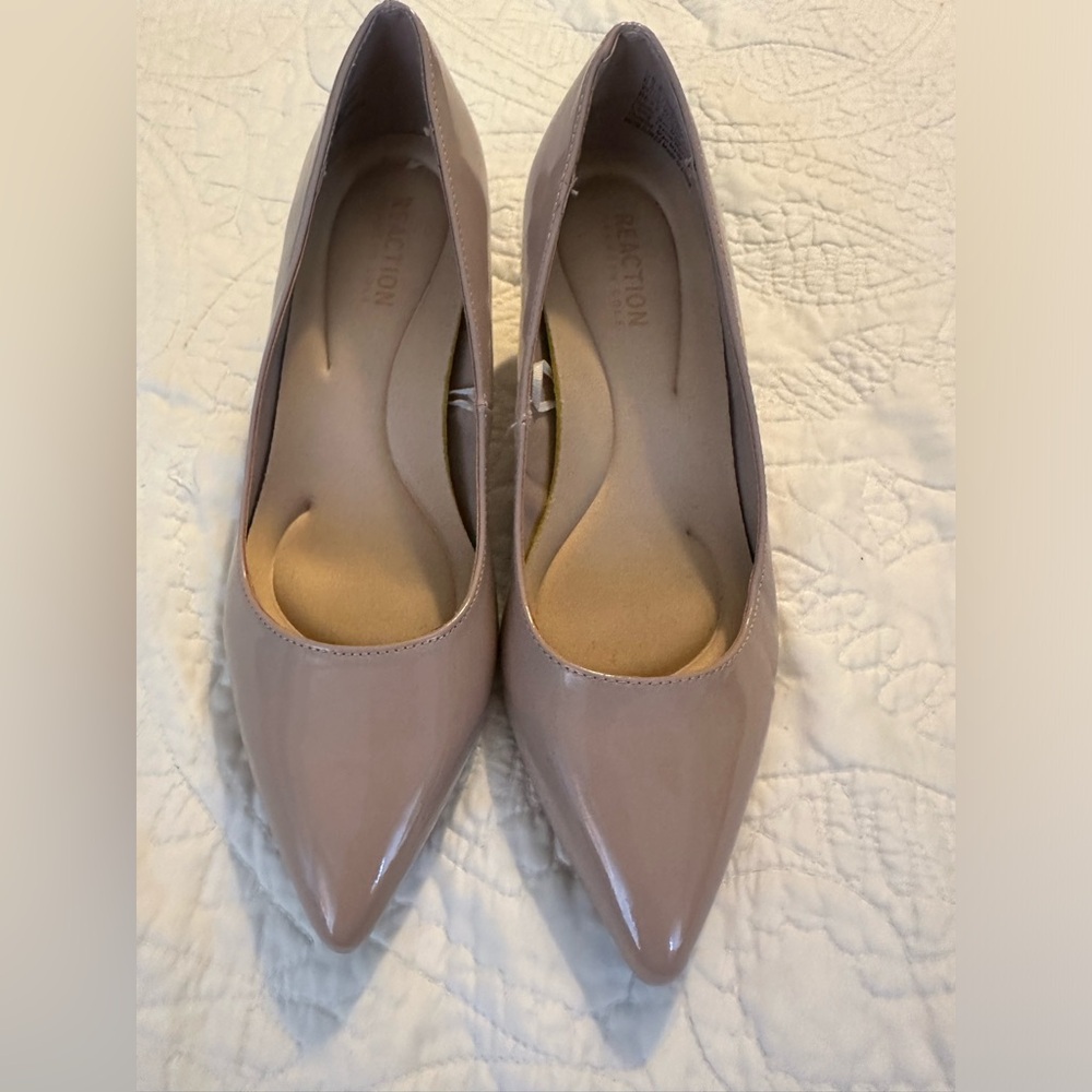 Kenneth Cole Reaction Heels